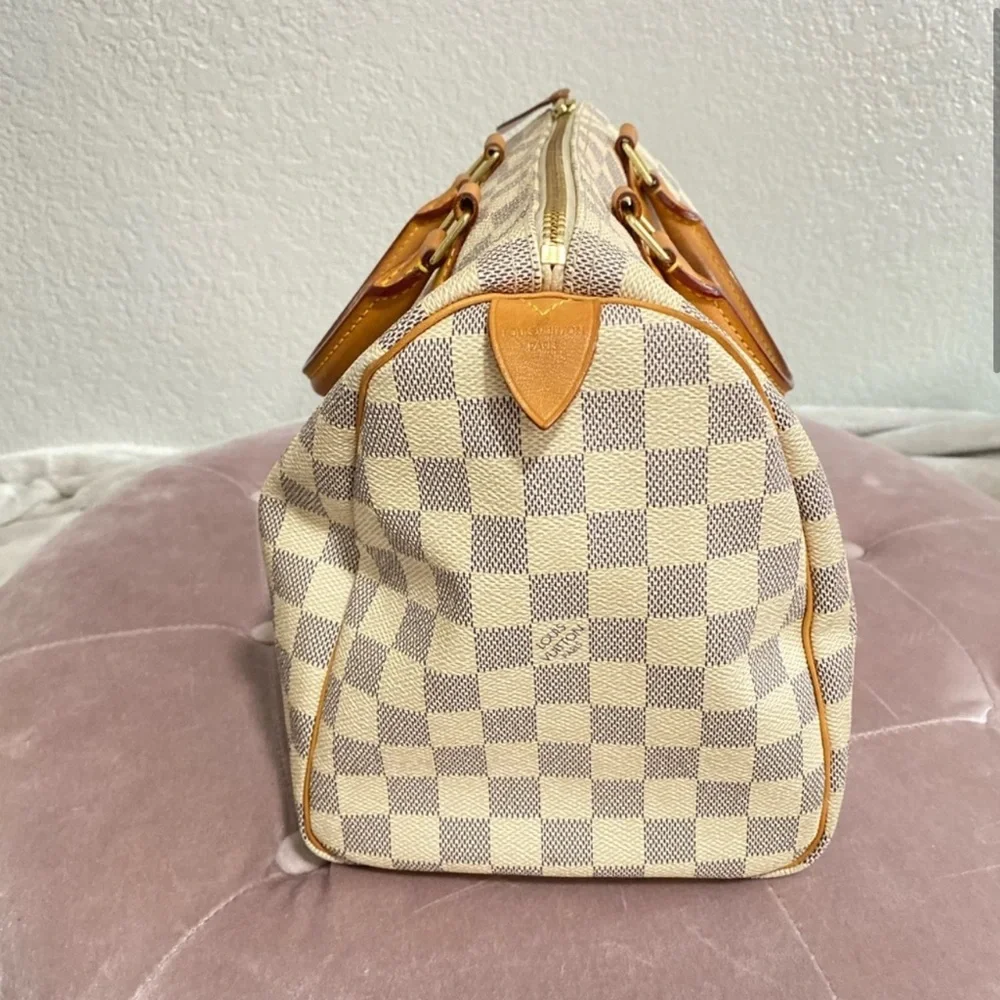 Authentic Louis Vuitton speedy 30 damier azur - Picture 3 of 13